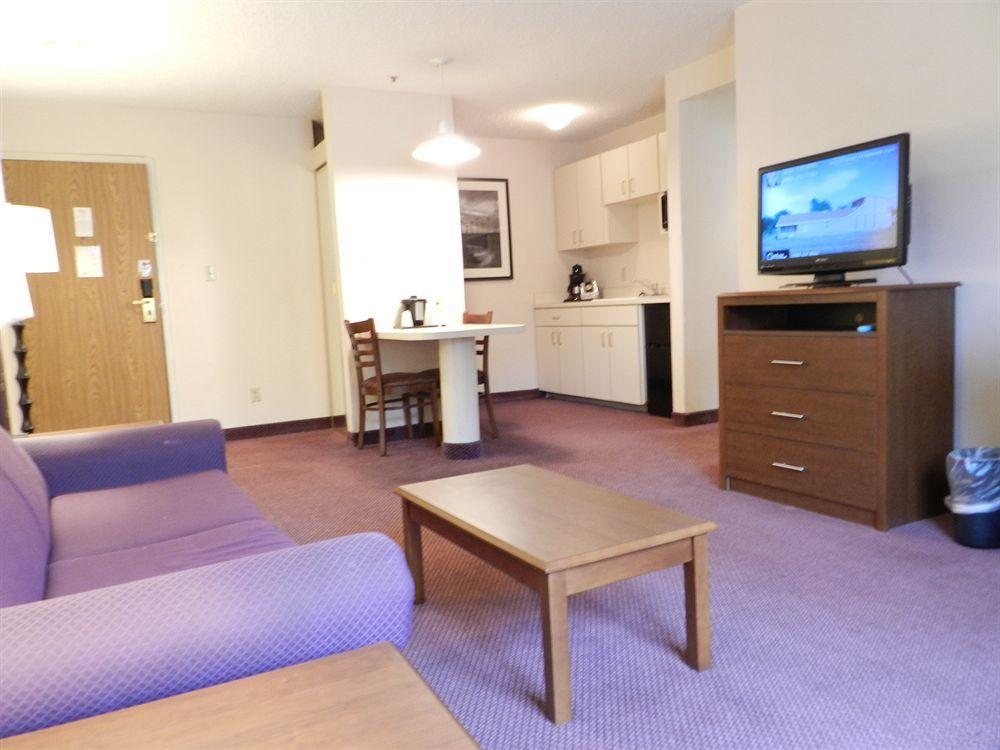 Ashmore Inn And Suites Λούμποκ Εξωτερικό φωτογραφία