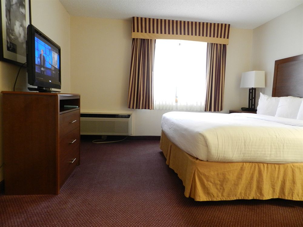 Ashmore Inn And Suites Λούμποκ Εξωτερικό φωτογραφία