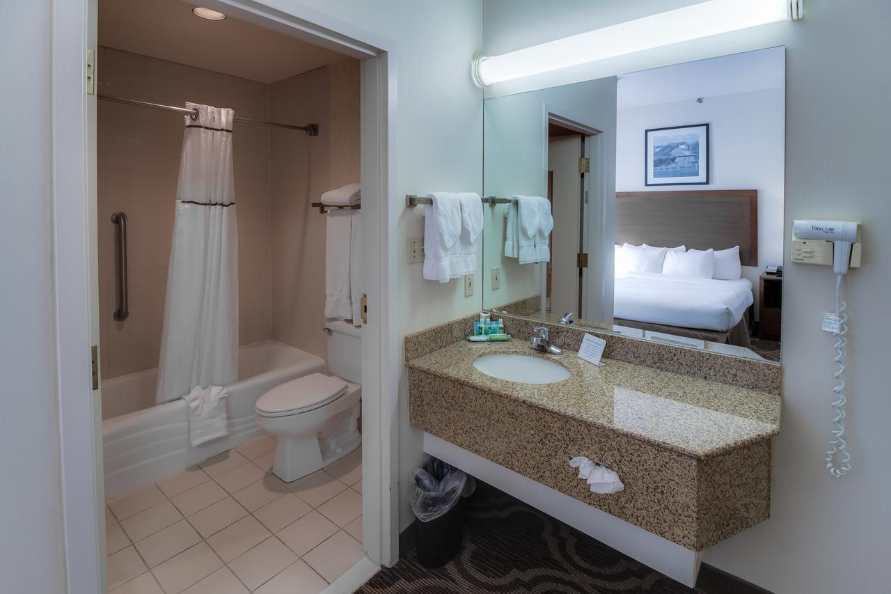 Ashmore Inn And Suites Λούμποκ Εξωτερικό φωτογραφία