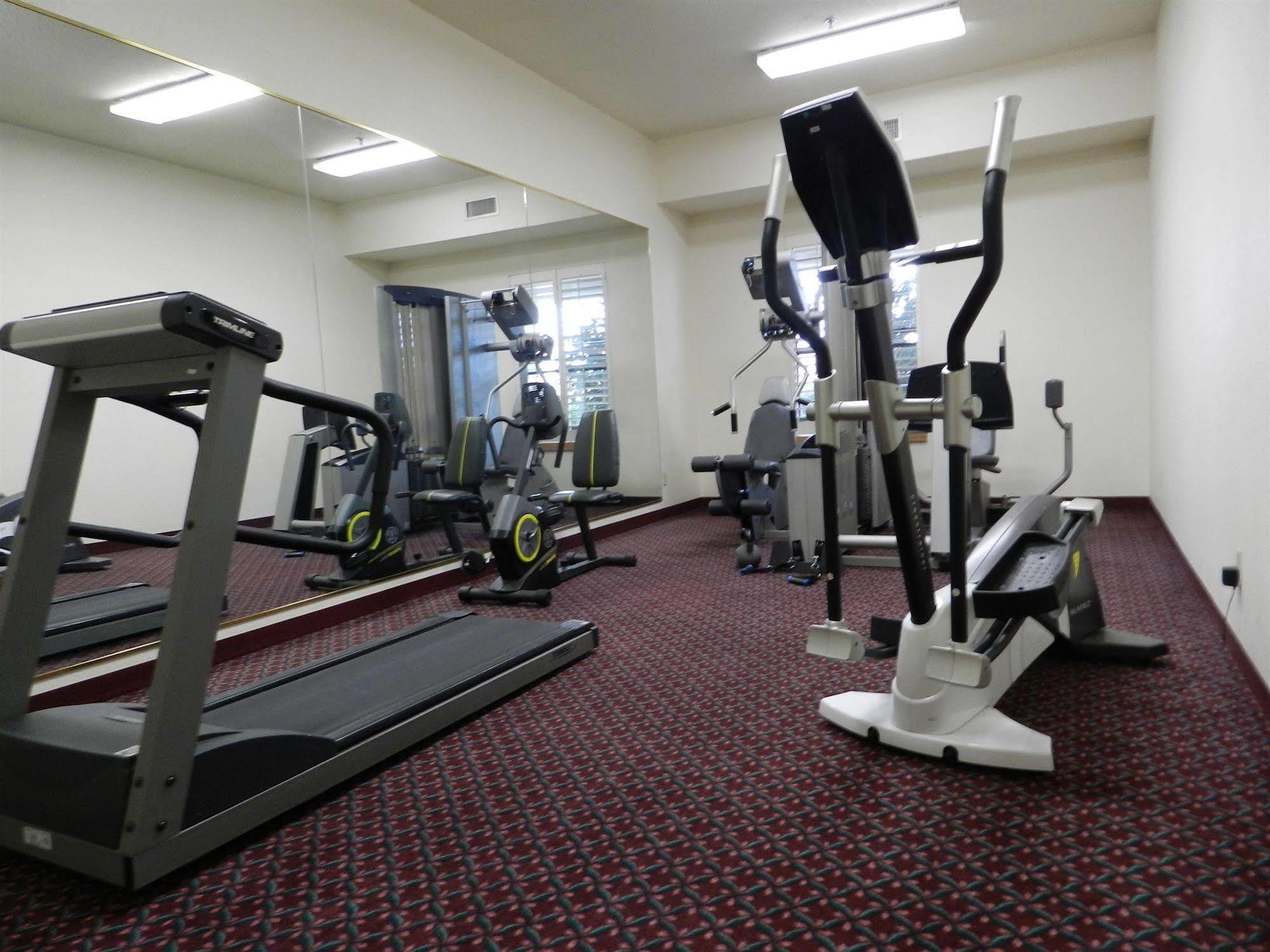 Ashmore Inn And Suites Λούμποκ Εξωτερικό φωτογραφία